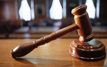 Στην φυλακή ο πατέρας που εξέδιδε την κόρη του – Το χρονικό του δικαστηρίου